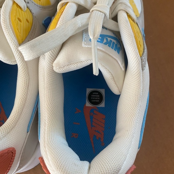 Nike Women's Air Max 90 | 'Spring Colors' | US 8.5 - Picture 8 of 12